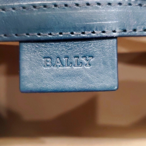 Bally small checkered bag Hand Bag Blue and White Canvas/Leather💙🤍 - Picture 16 of 17